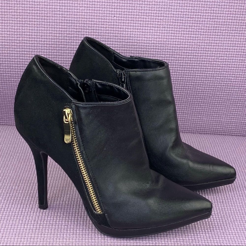 Limelight Alva Heeled Ankle Boots Black 7 Gold Zipper Booties Pointed Toe‎